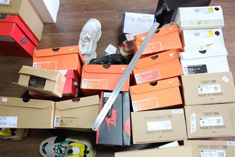 This fake sneaker king’s operation made millions on Reddit.